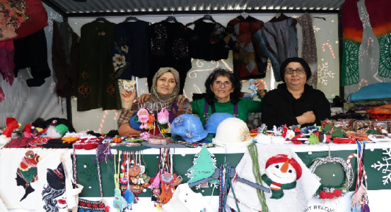 İzmit Belediyesi İle Kadınların El Emeği Kazanca Dönüşüyor