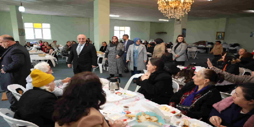 Muzaffer Bıyık, Cemevi’nde Canların Kadınlar Gününü Kutladı.