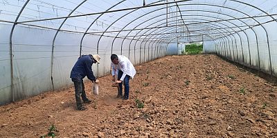 Büyükşehir’den Çiftçilere Ücretsiz Toprak Analizi
